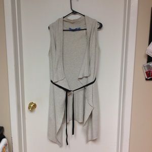 Sleeveless open front sweater tunic